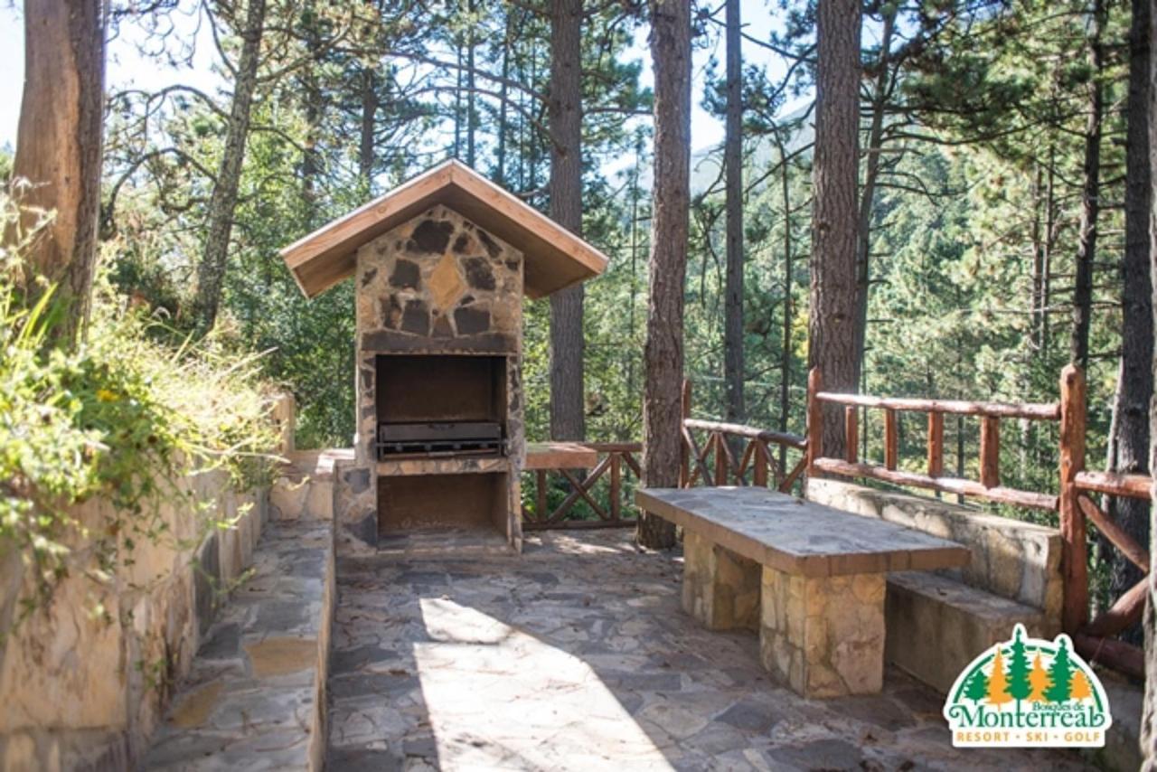 Bosques De Monterreal Hotel San Antonio de las Alazanas Buitenkant foto