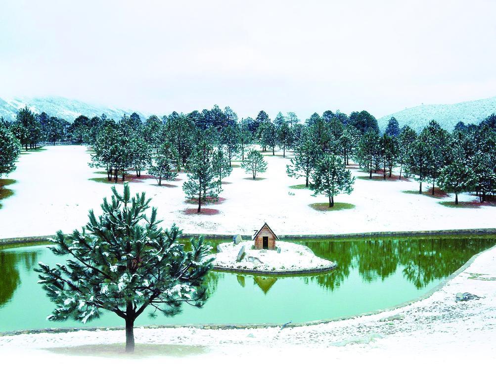 Bosques De Monterreal Hotel San Antonio de las Alazanas Buitenkant foto