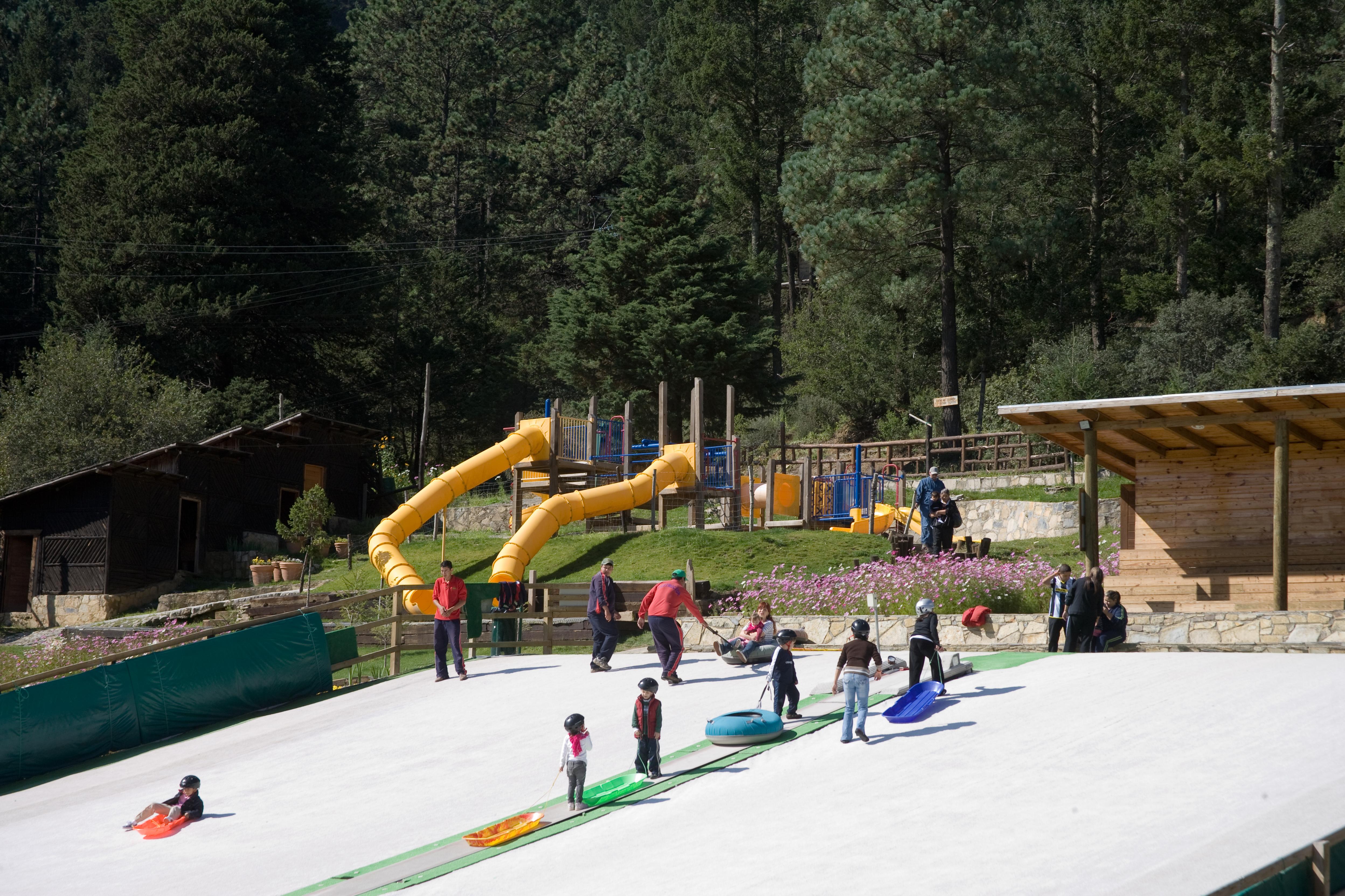 Bosques De Monterreal Hotel San Antonio de las Alazanas Buitenkant foto